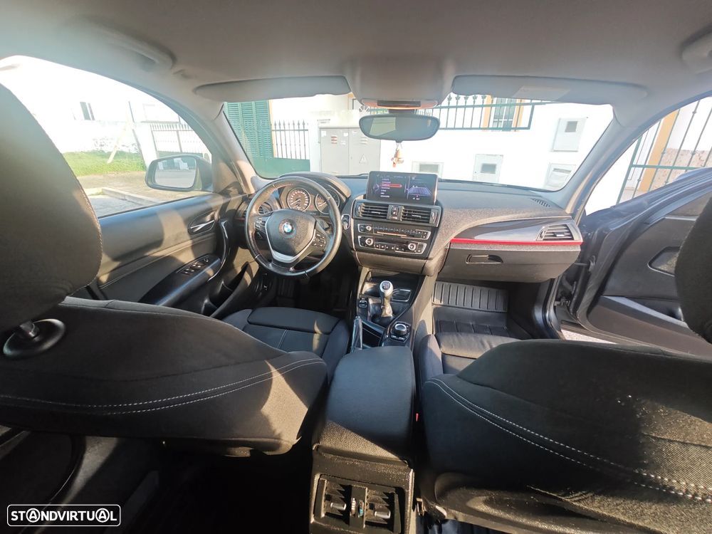 BMW 120 d Sport Line - 11