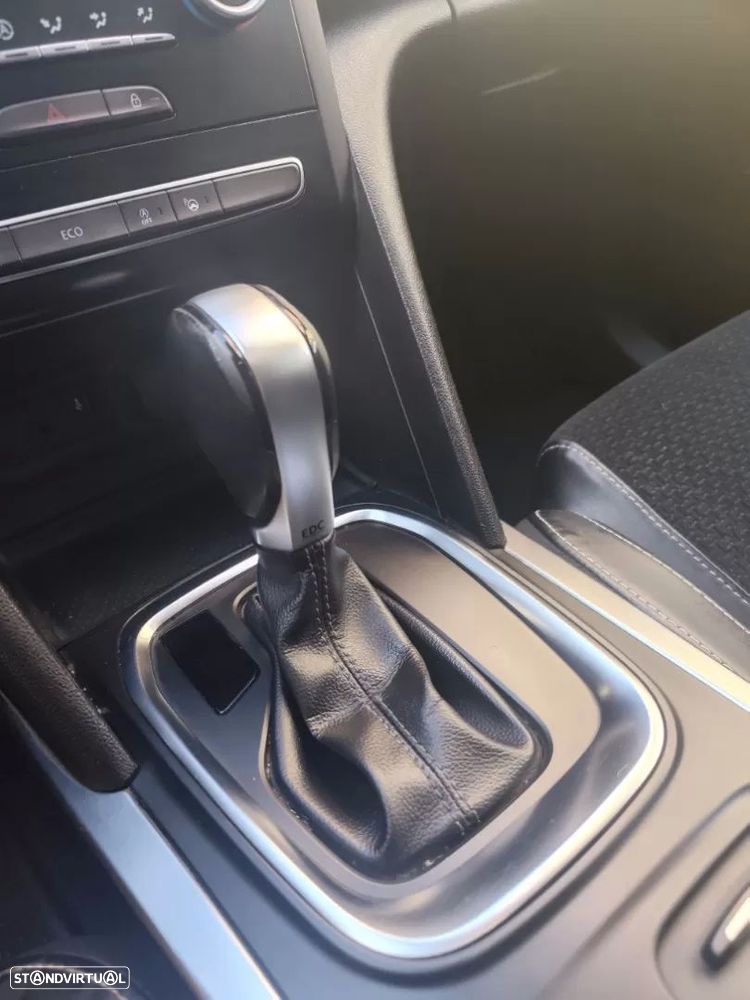 Renault Mégane ENERGY dCi 110 EDC INTENS - 10