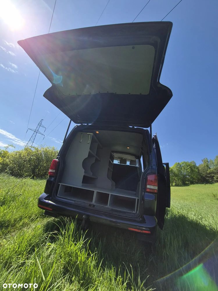 Volkswagen Transporter - 25
