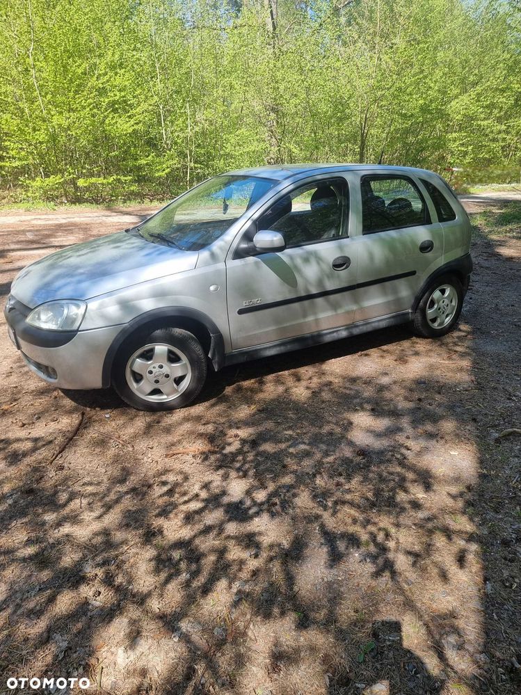 Opel Corsa - 2