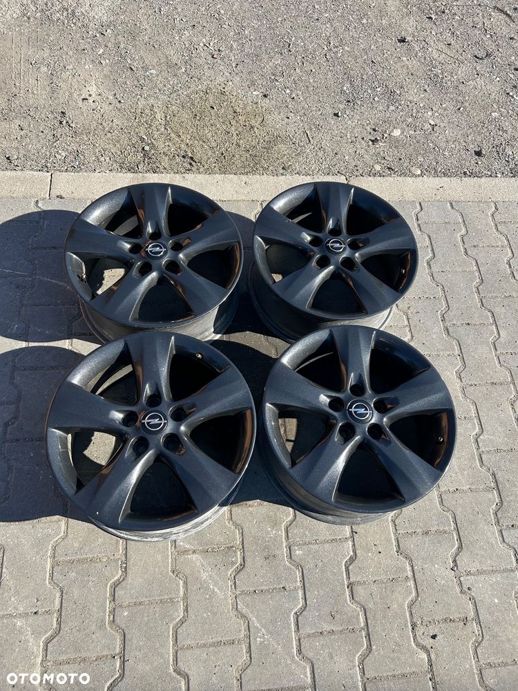 Alufelgi Opel 17 cali 5x115 Astra J K Zafira C Insignia B - 2