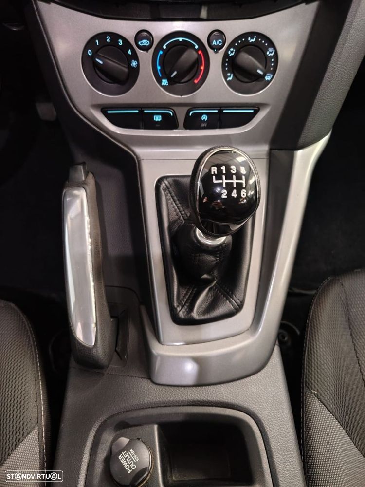 Ford Focus 1.6 TDCi Trend - 16