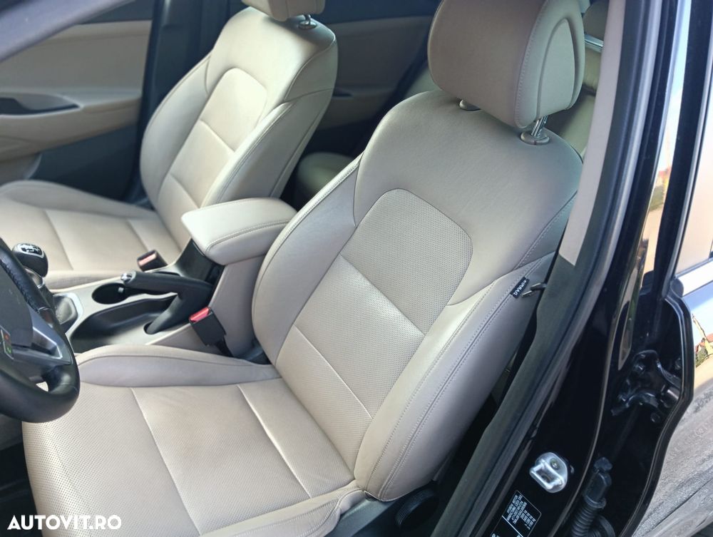 Hyundai Tucson blue 1.7 CRDi 2WD Style - 4
