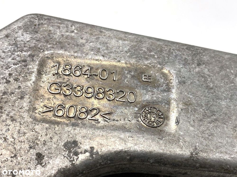 PODUSZKA SILNIKA PRAWY  SKODA SUPERB III Kombi (3V5) 2015 - 2022 1.4 TSI iV 160 kW [218 KM] Hybryda - 4