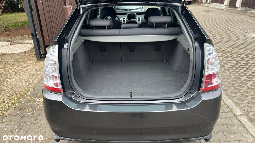 Toyota Prius 1.5 VVT-i Sol - 21