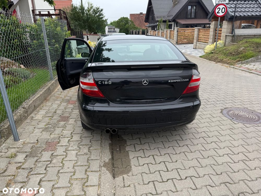 Mercedes-Benz Klasa C 180 Kompressor - 3