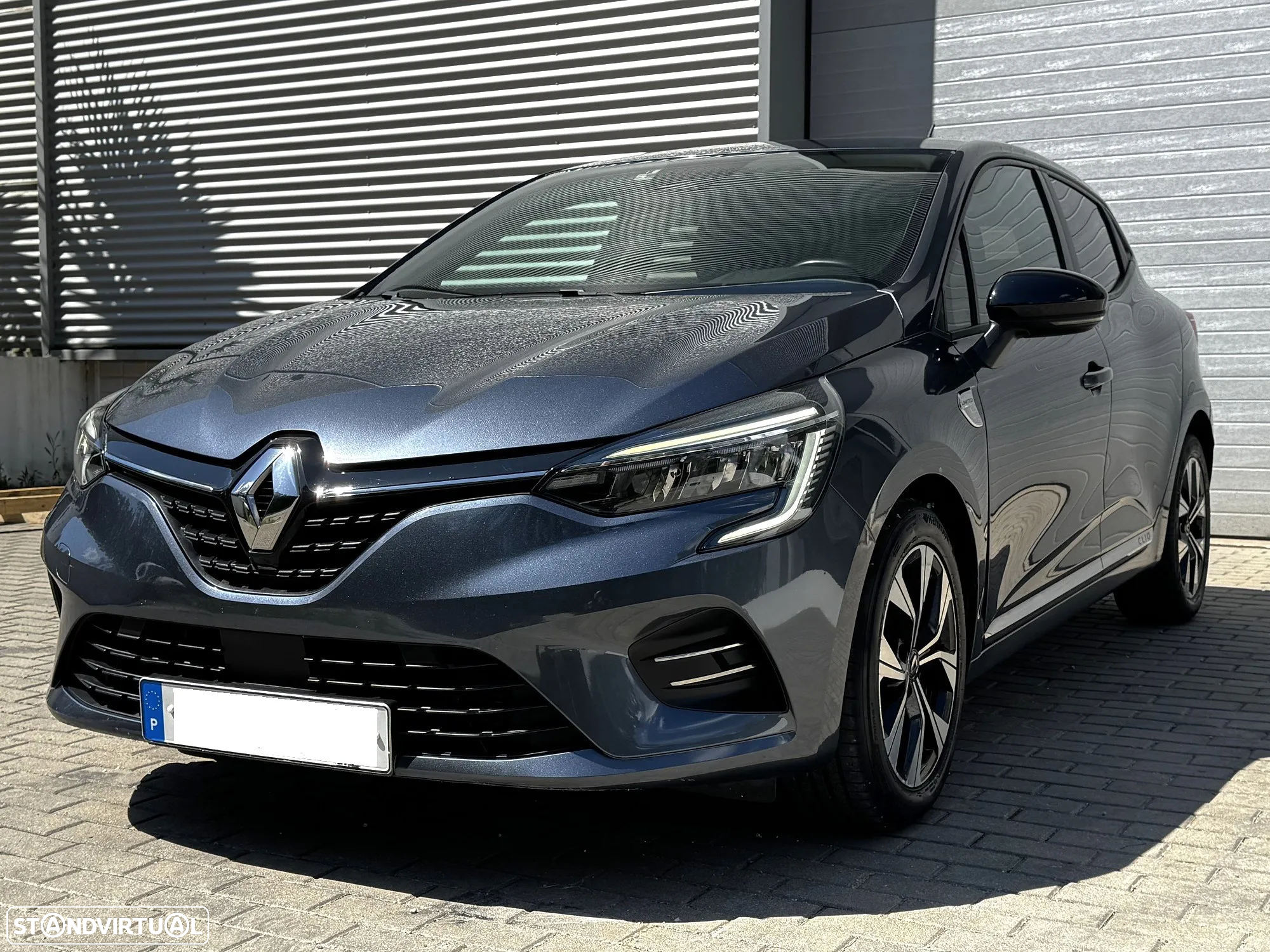 Renault Clio 1.0 TCe Limited - 33