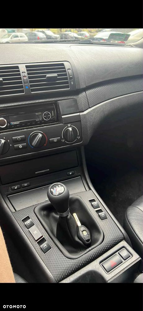BMW Seria 3 330d - 29
