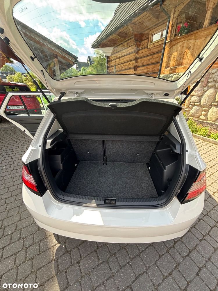 Skoda Fabia 1.0 Ambition - 11