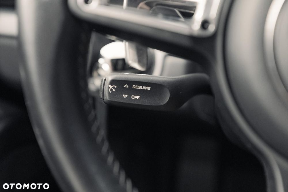 Porsche 718 Boxster PDK - 22