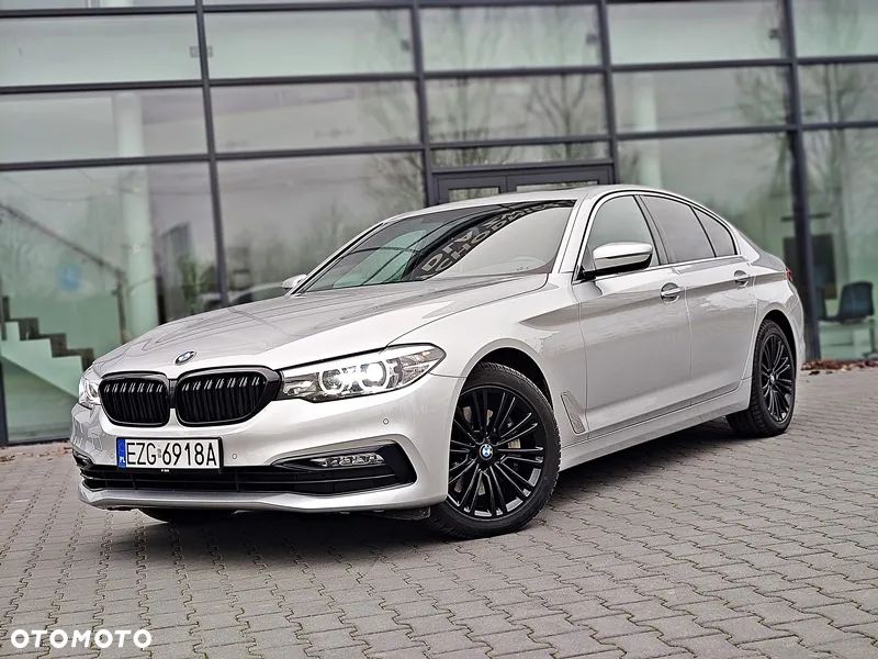 BMW Seria 5 530i xDrive Sport Line - 3