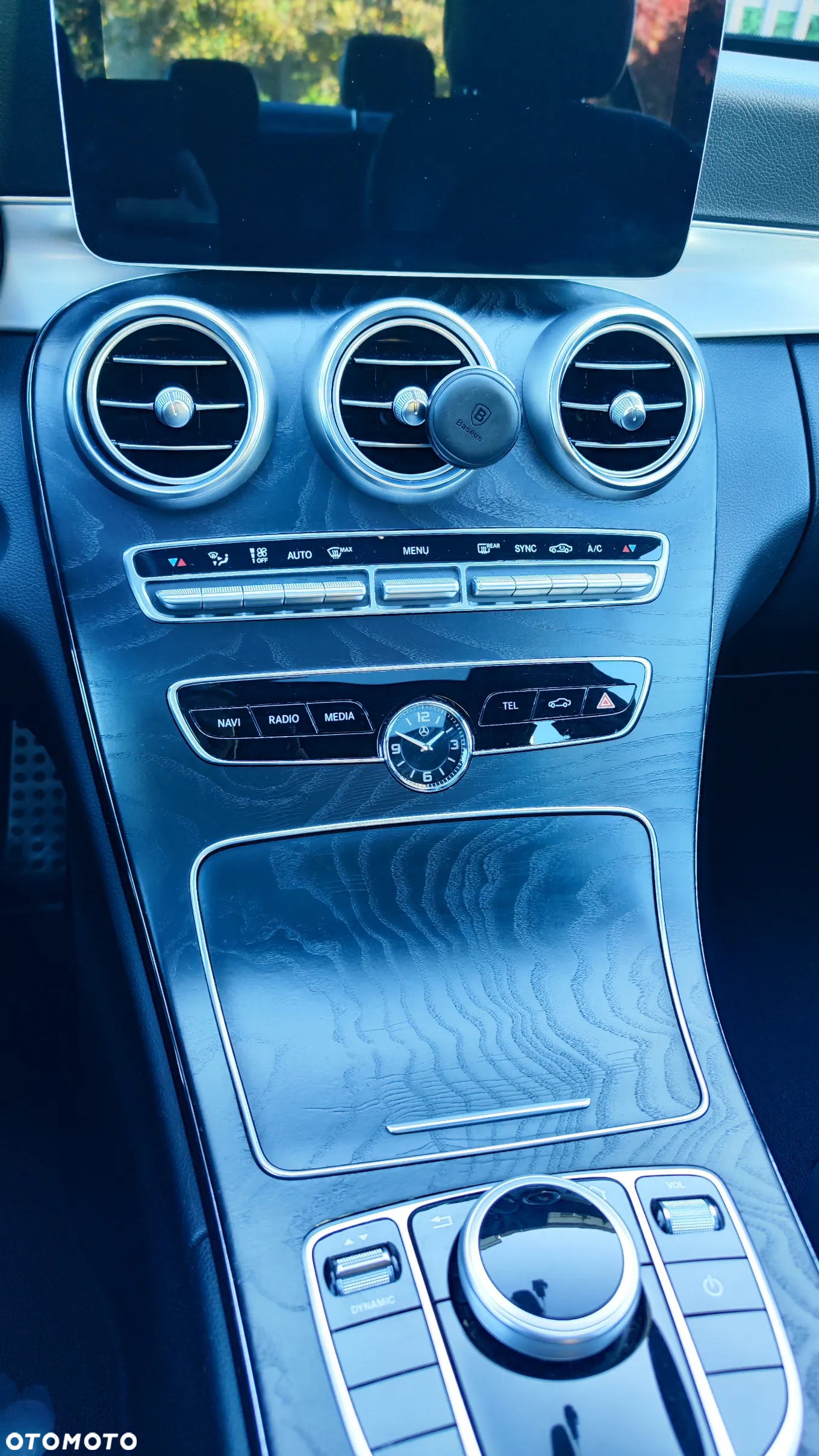 Mercedes-Benz Klasa C 300 9G-TRONIC - 18