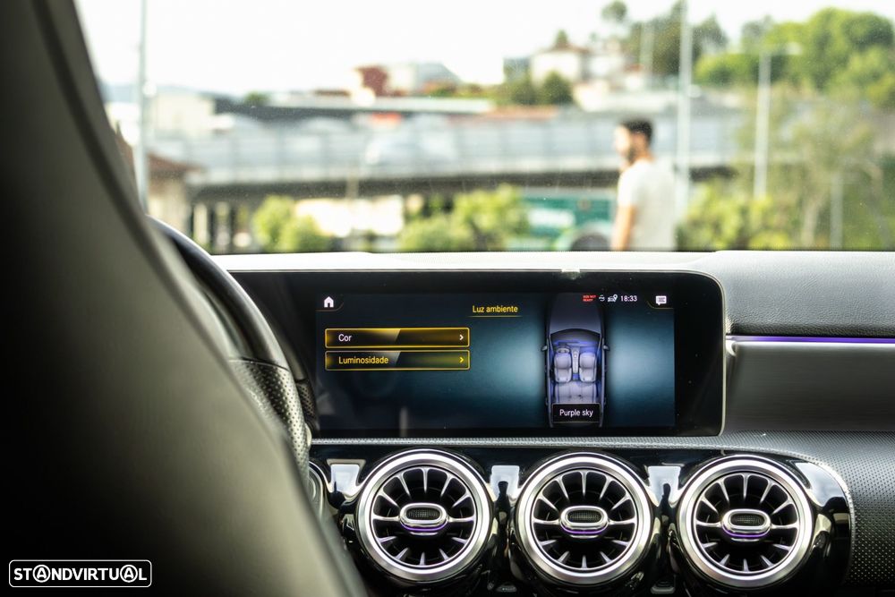 Mercedes-Benz A 180 d AMG Line Aut. - 35