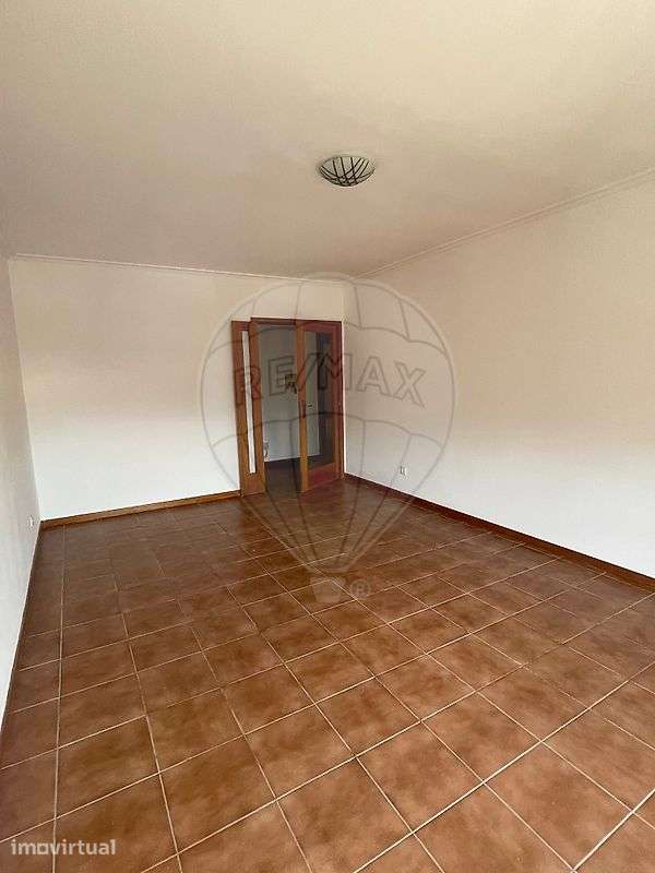 Apartamento T2 para venda - Grande imagem: 2/9