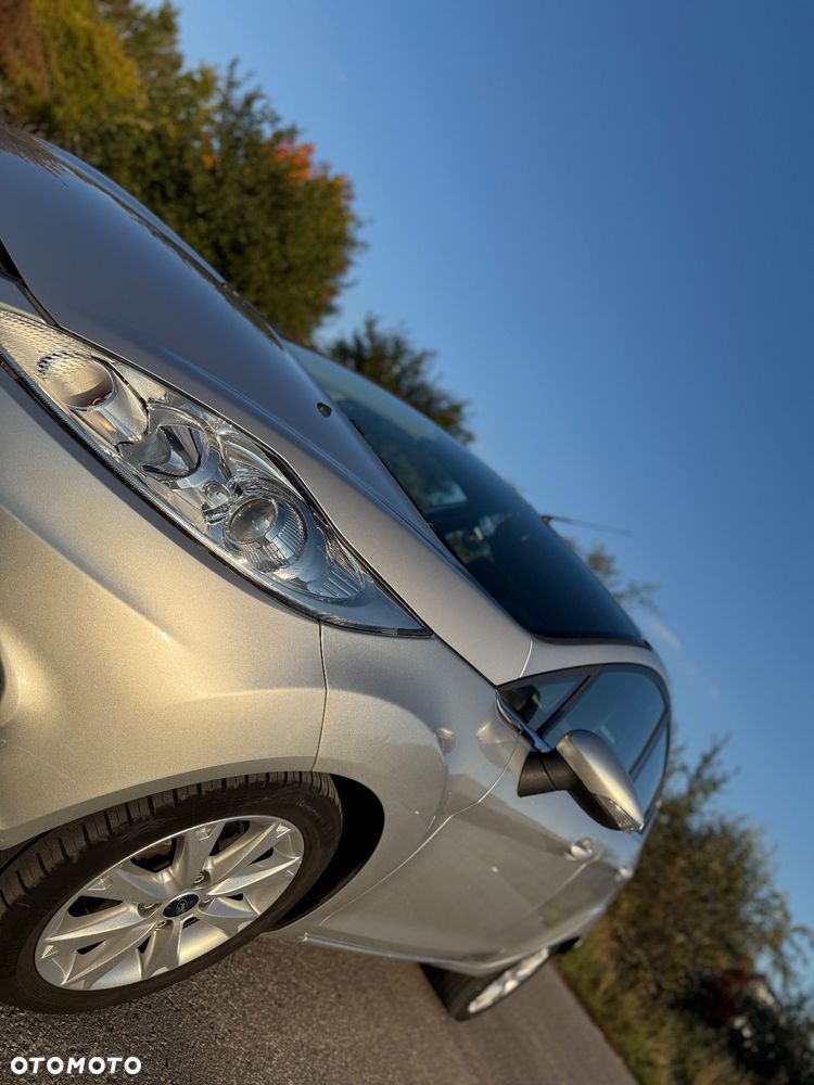 Ford Fiesta 1.25 Ghia - 6