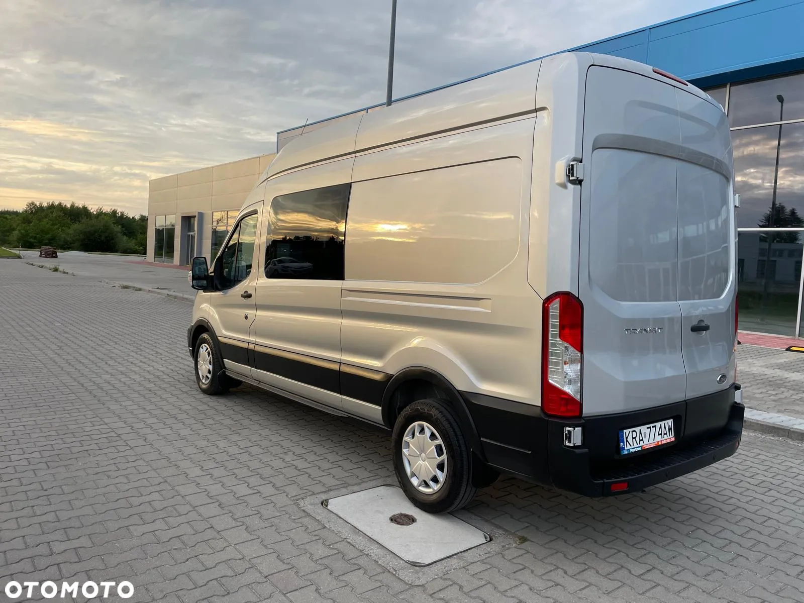 Ford Transit - 8