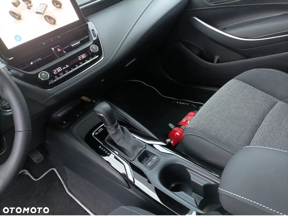 Toyota Corolla 1.8 Hybrid Style - 20