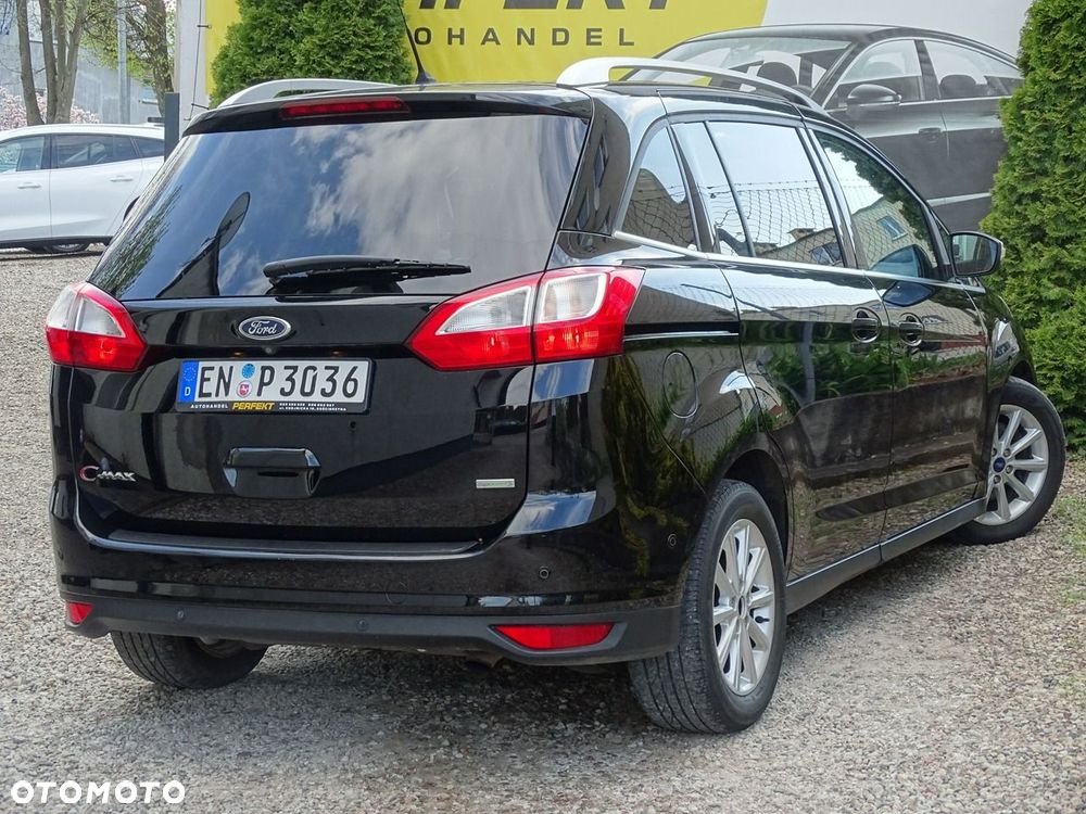 Ford Grand C-MAX - 9