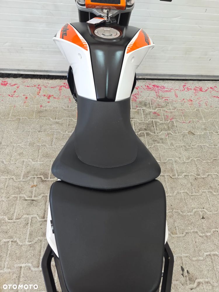 KTM Duke - 29
