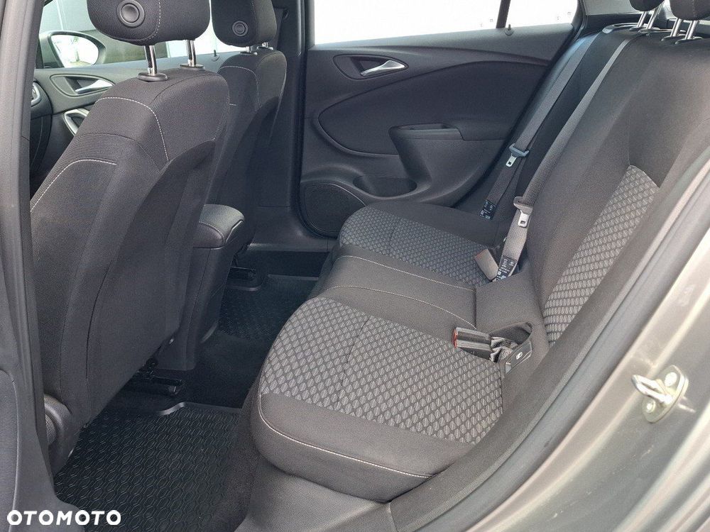 Opel Astra V 1.4 T Enjoy - 12