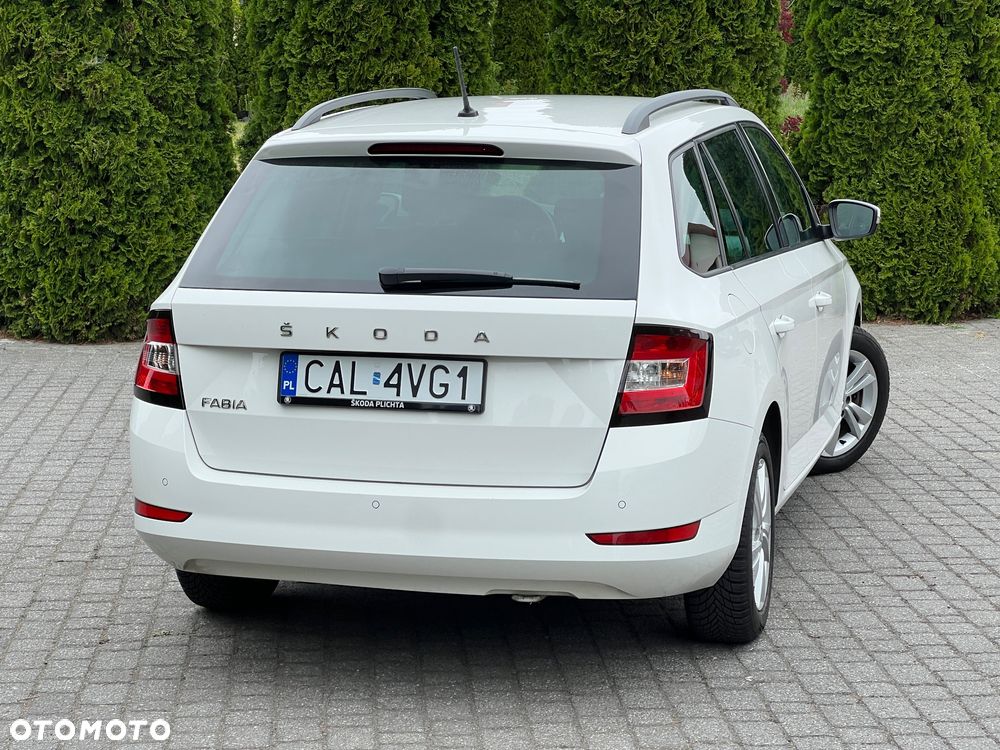 Skoda Fabia 1.0 TSI Ambition Plus - 6