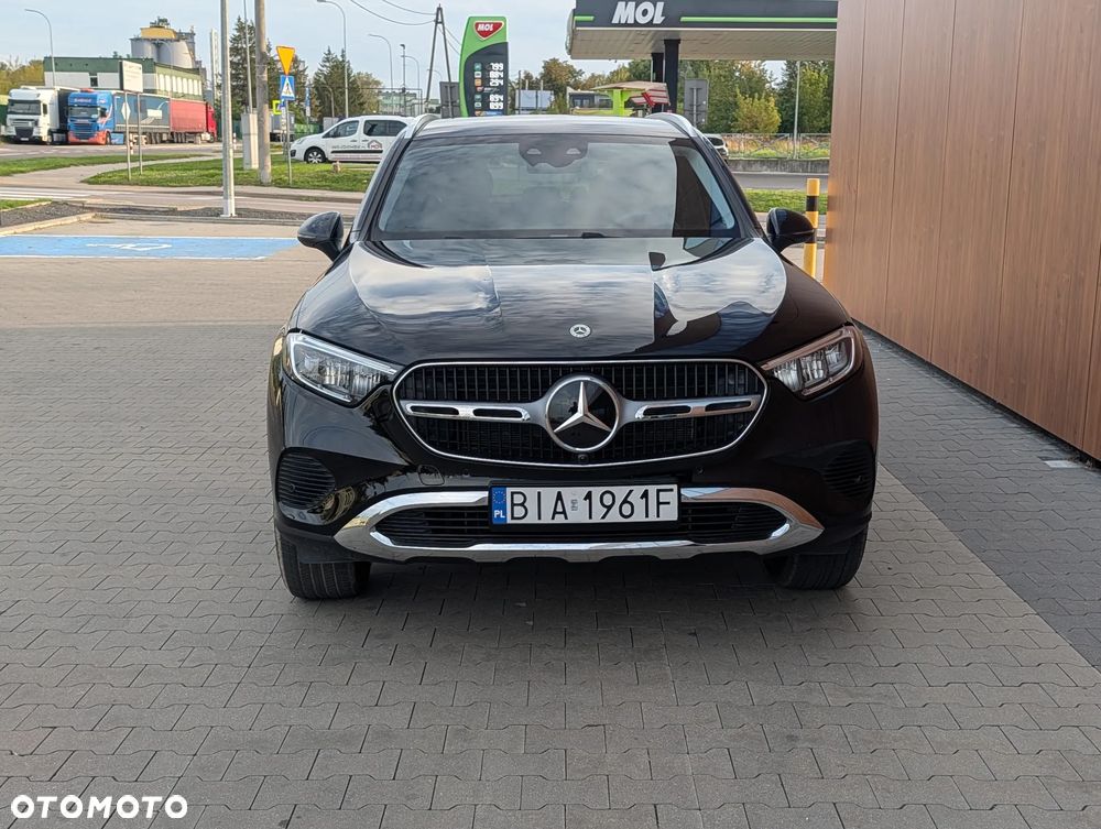 Mercedes-Benz GLC - 36