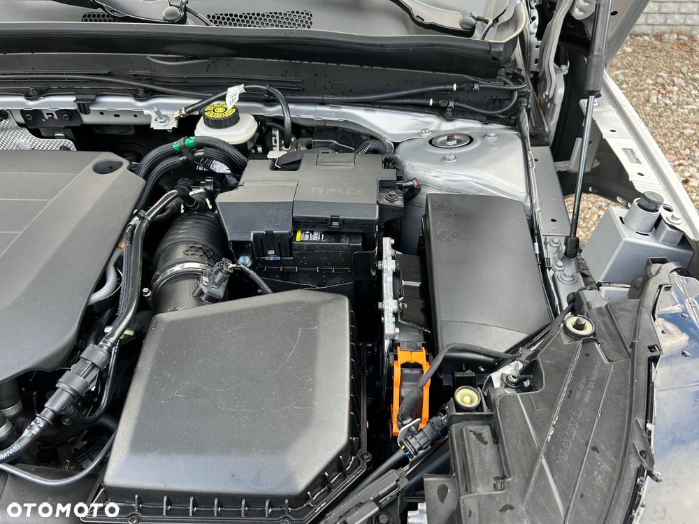 Volvo XC 40 B5 AWD Ultimate Dark - 32