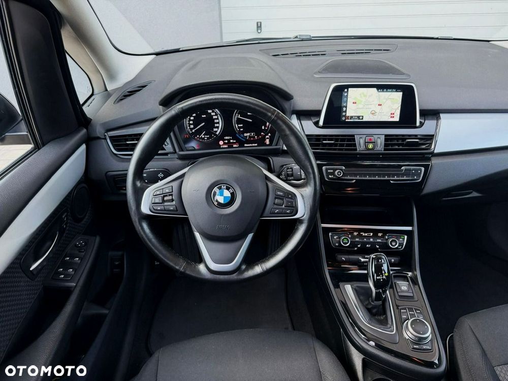 BMW Seria 2 218d xDrive Advantage - 10