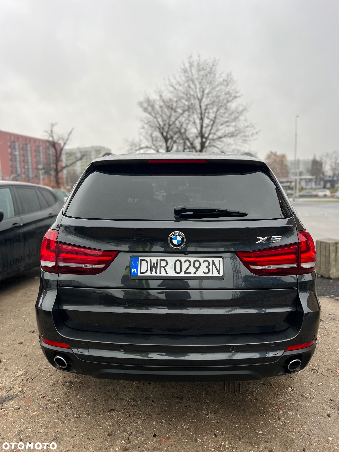 BMW X5 xDrive35i - 14