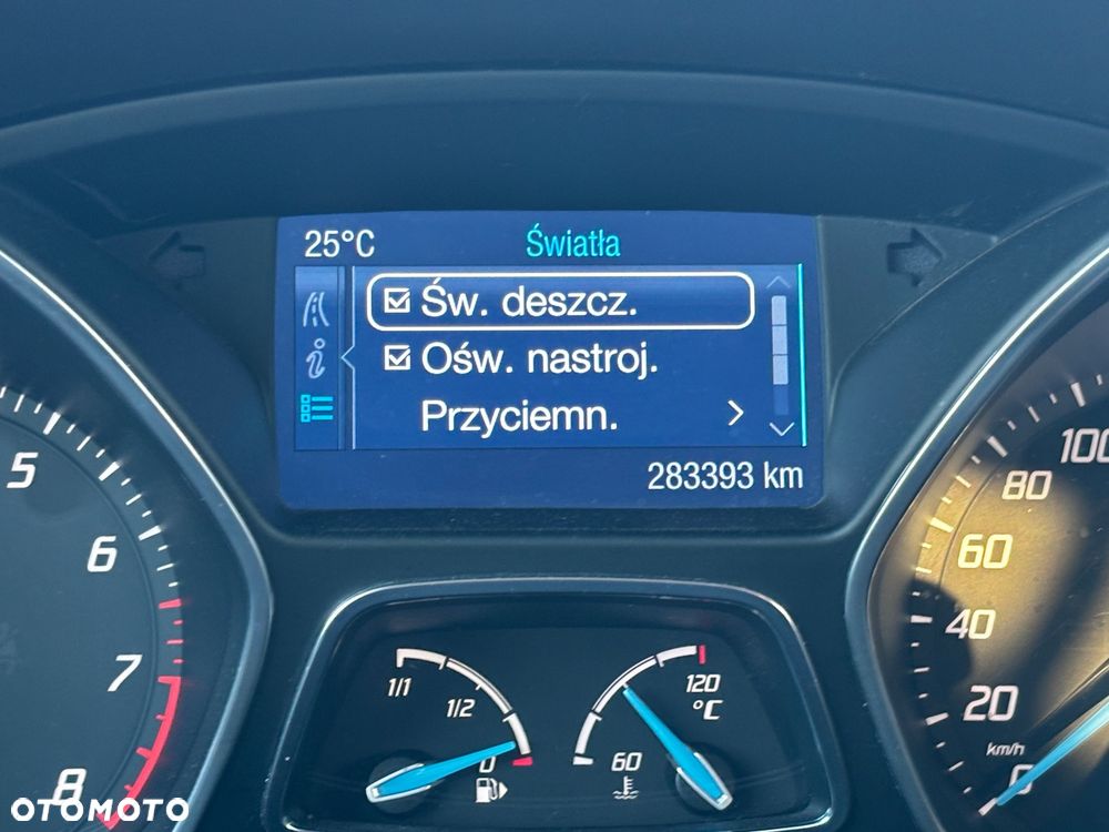 Ford Focus 1.6 EcoBoost Start-Stopp-System Titanium - 17
