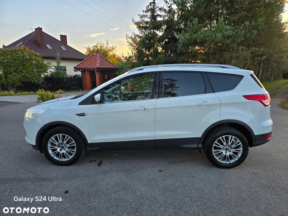 Ford Kuga 2.0 TDCi Titanium - 4