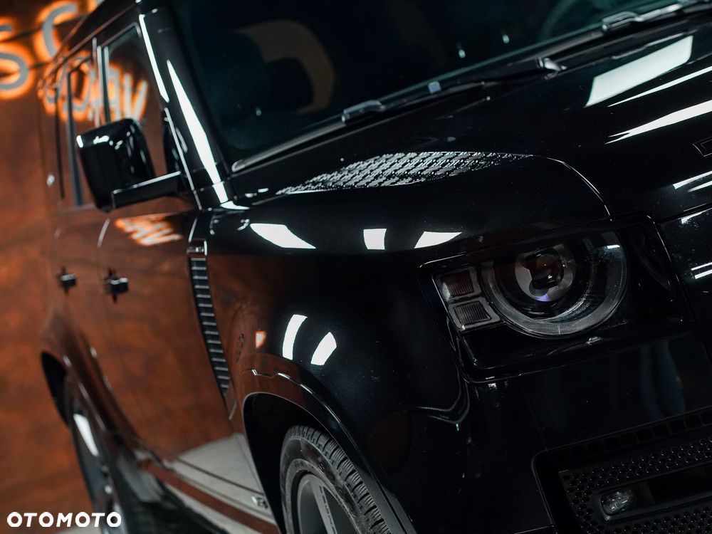Land Rover Defender 5.0 P525 V8 - 13