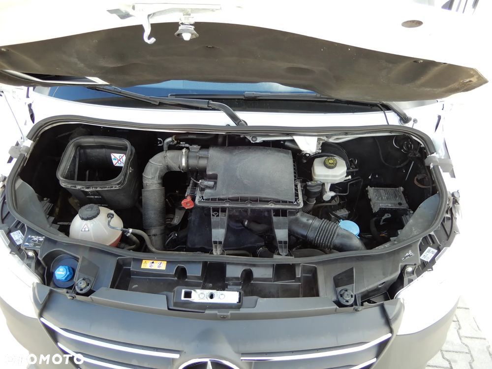 Mercedes-Benz Sprinter 516 CDI 2.2 CDI 163 KM Kontener 4.91 Cm 10 E.Palet Super Lekki ALUVAN DMC 3500 Kg 705 Kg Ładowność Tempomat Asystent Pasa Ruchu Stan Auta Jak Nowy UNIKAT - 12