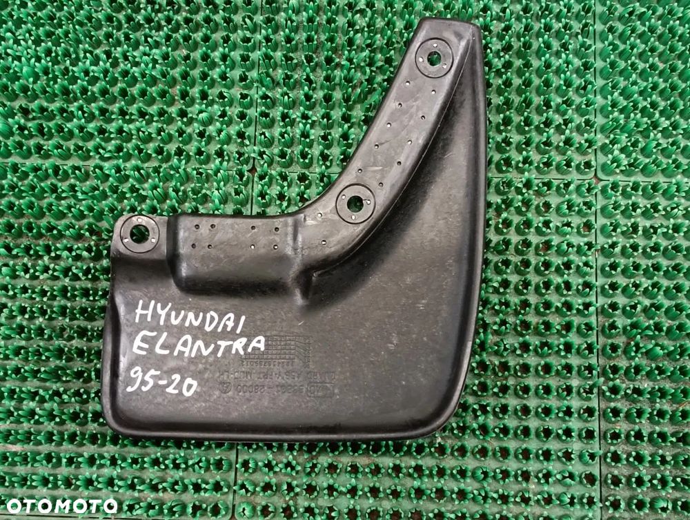 HYUNDAI ELANTRA 95-00r Chlapacz - 2