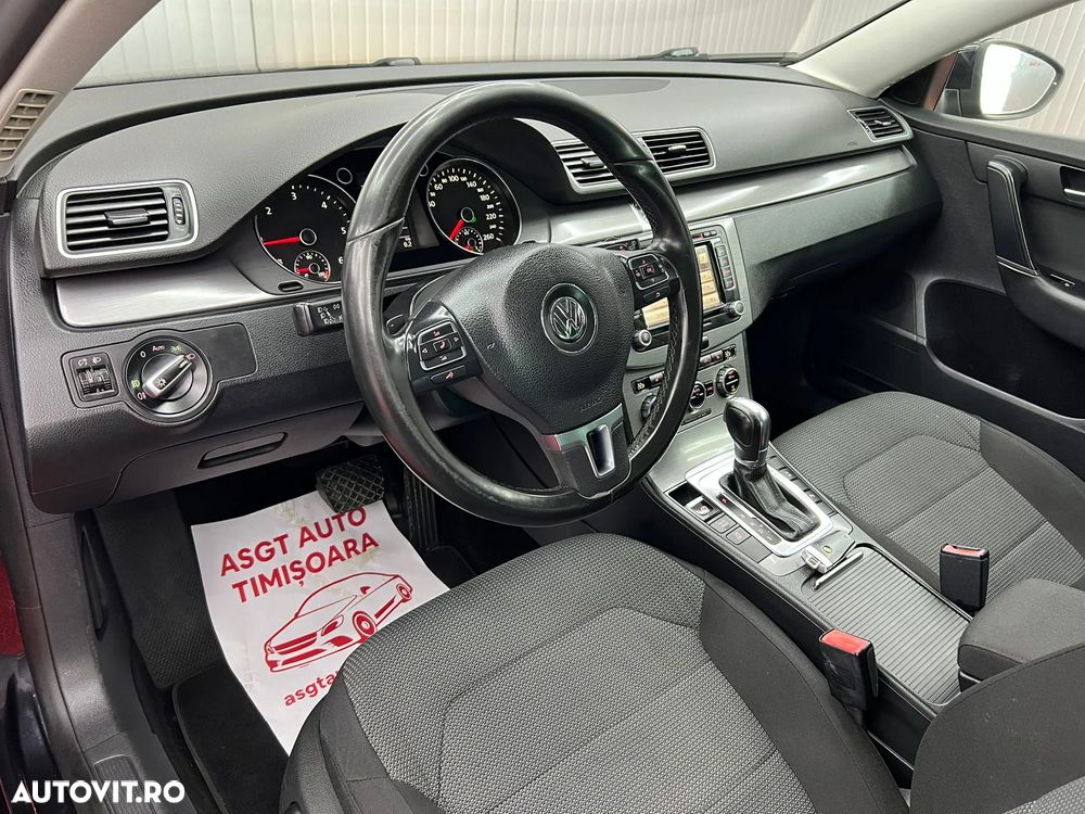 Volkswagen Passat - 10