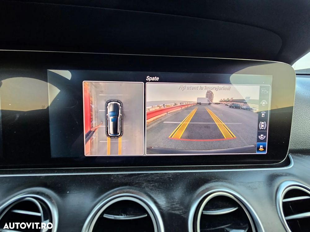 Mercedes-Benz E 220 d T 9G-TRONIC - 12