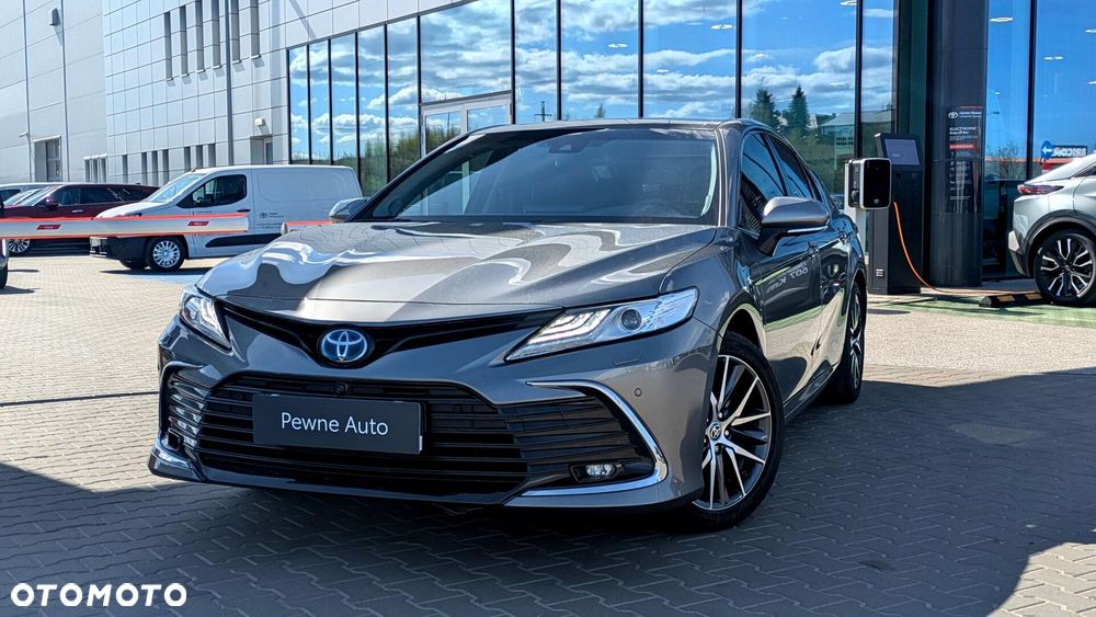 Toyota Camry 2.5 Hybrid Executive CVT - 3