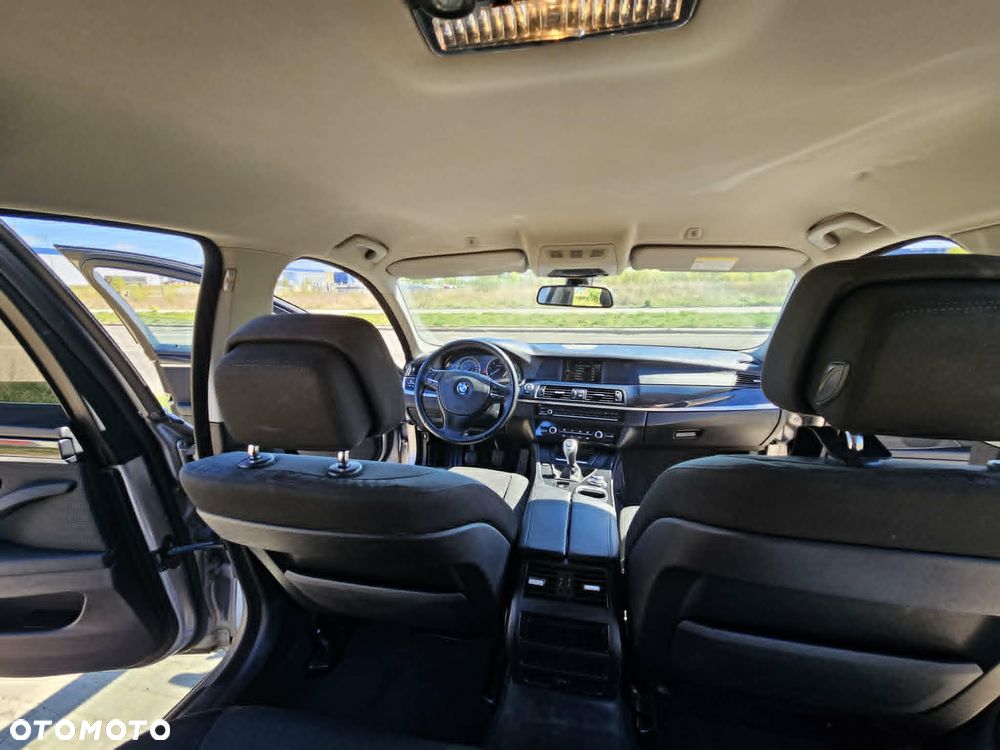 BMW Seria 5 - 21
