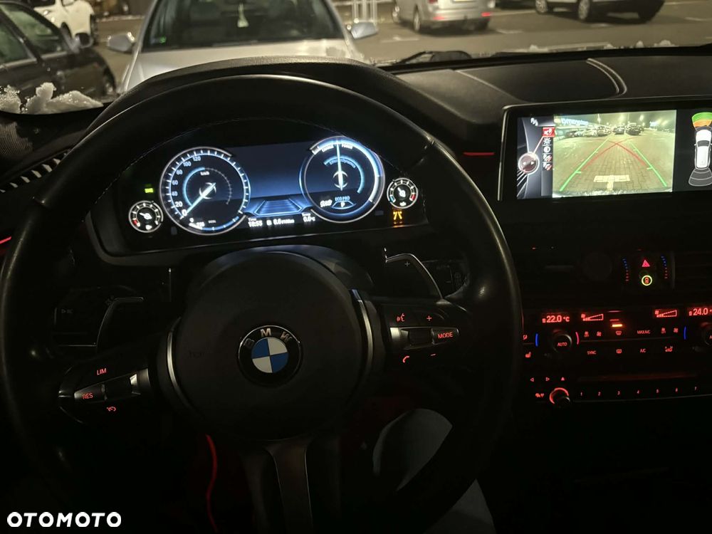 BMW X5 xDrive25d - 10