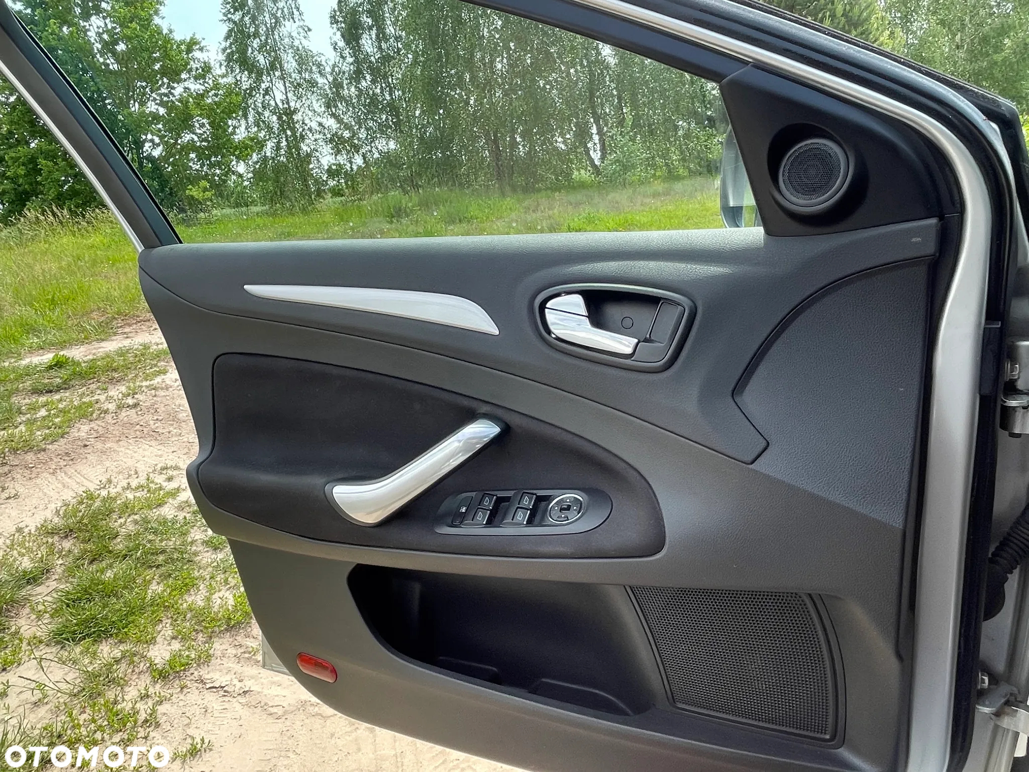 Ford Mondeo - 15