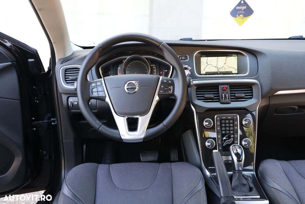 Volvo V40 - 6