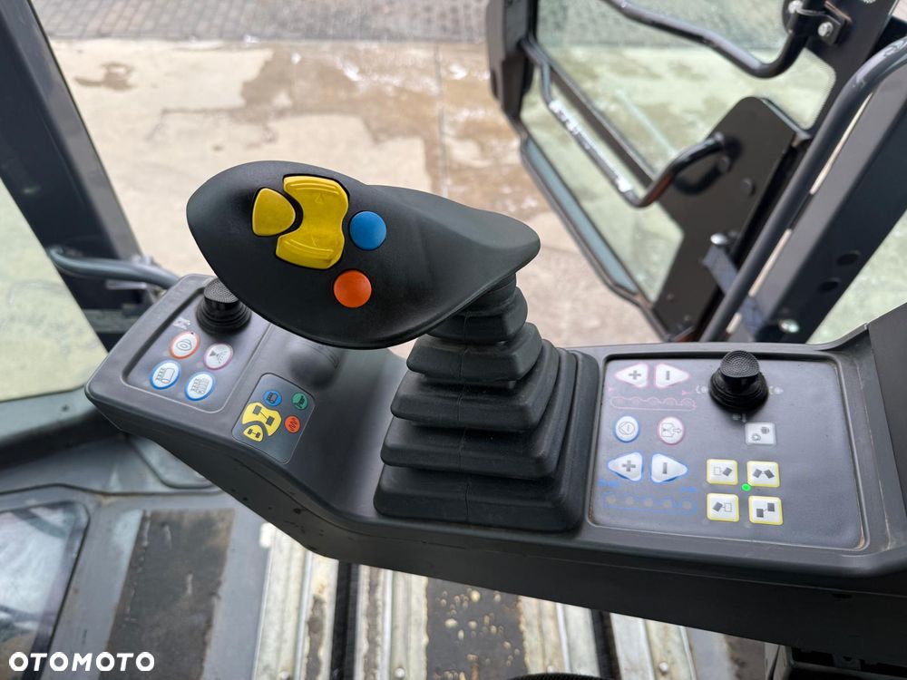 Hamm DV+90 VO-S - 15