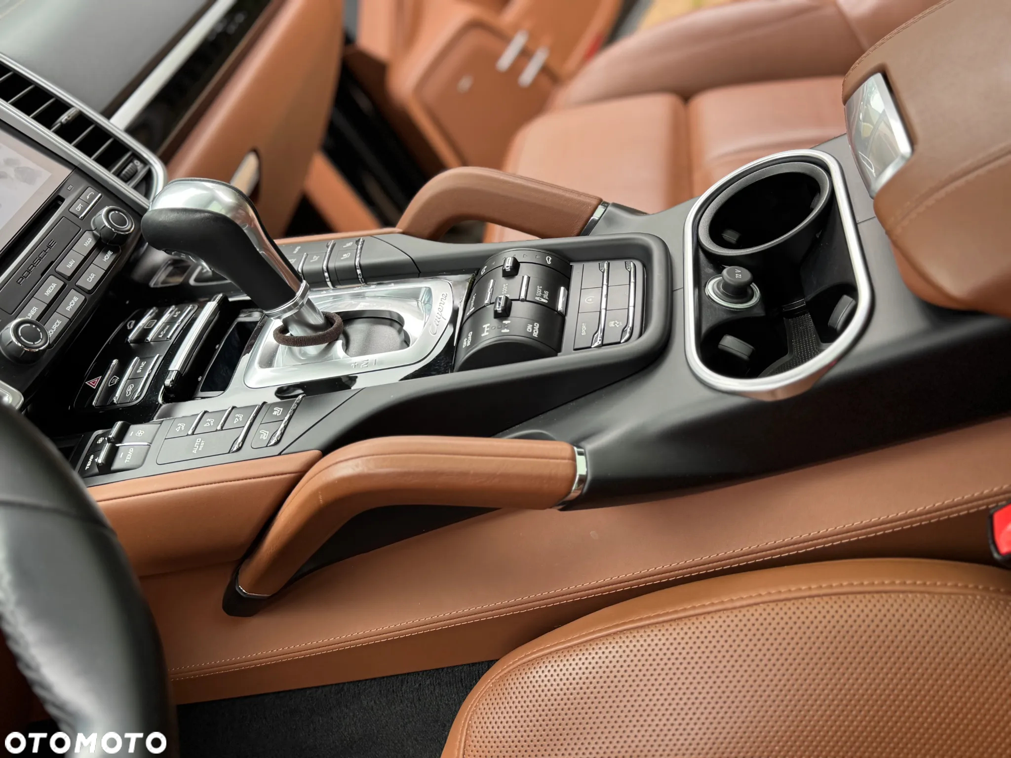 Porsche Cayenne Diesel Platinum Edition - 26