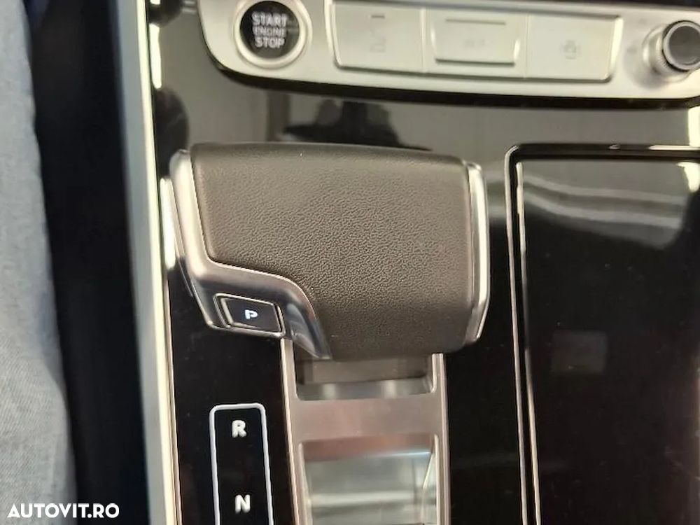 Audi Q7 - 11