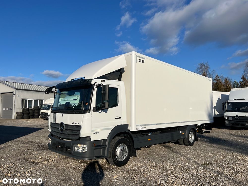 Mercedes-Benz ATEGO - 14