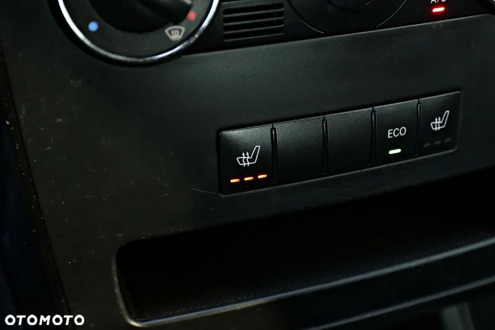 Mercedes-Benz Klasa A 150 BlueEFFICIENCY Avantgarde Flotte - 37