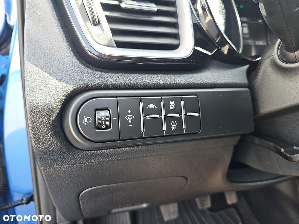 Kia XCeed - 19