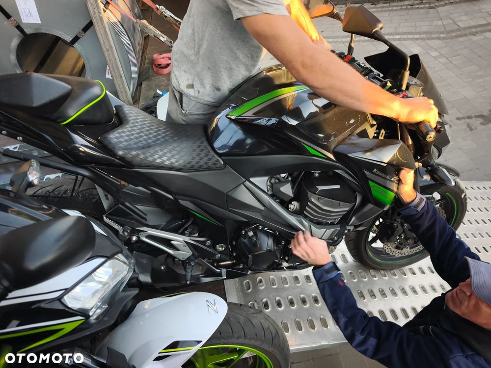 Kawasaki Z 900 - 38