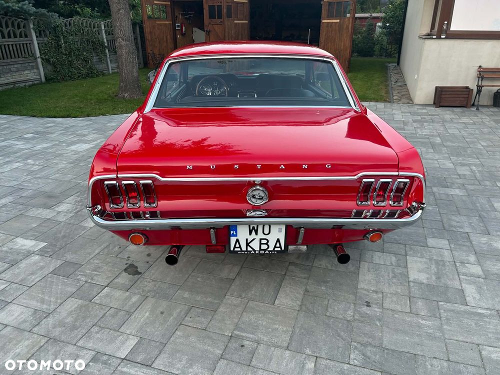 Ford Mustang - 9