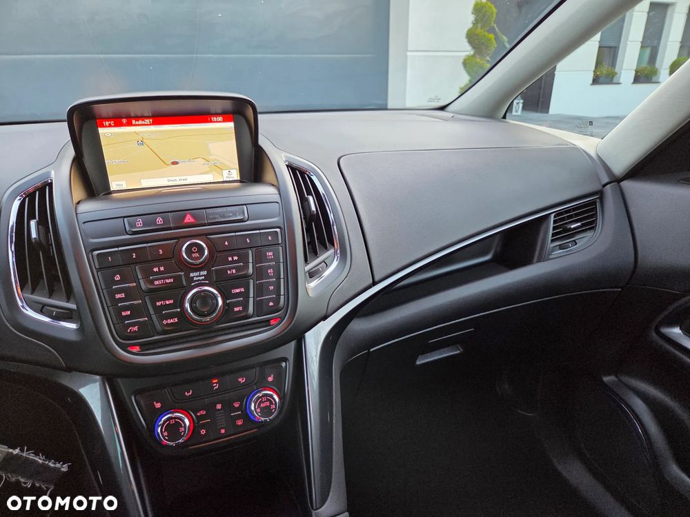 Opel Zafira - 21